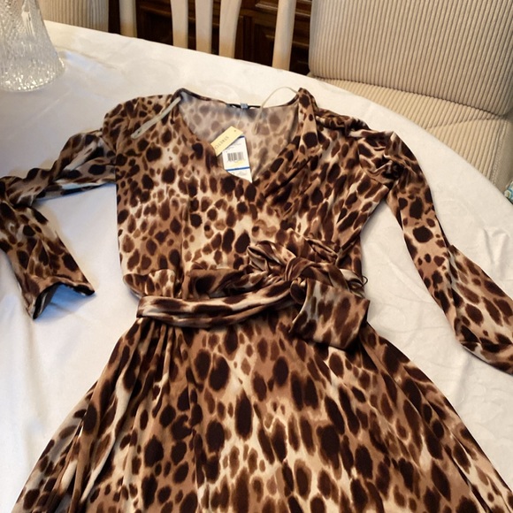 NWT Jones, New York extra large, brown and tan long sleeve dress - Picture 2 of 5